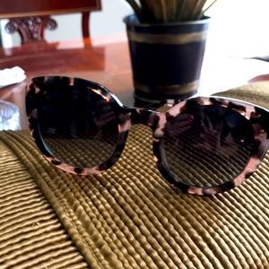 DIFF Tortoise LUNA Polarized Sunglasses